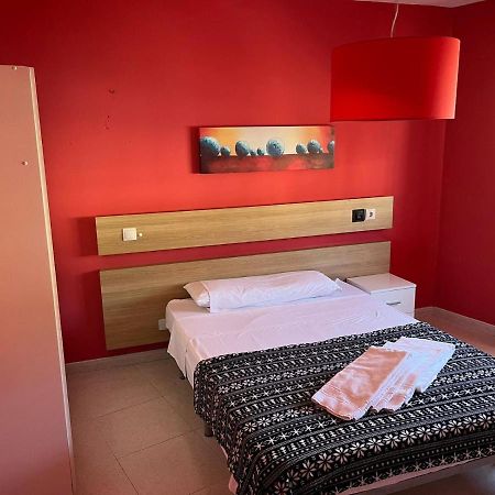 Residencia Vista Alegre Hotel Сантяго де Компостела Екстериор снимка