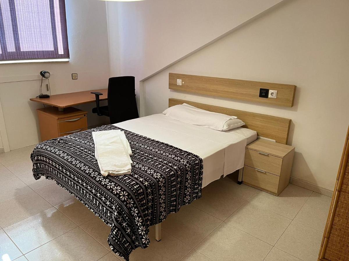 Residencia Vista Alegre Hotel Сантяго де Компостела Екстериор снимка